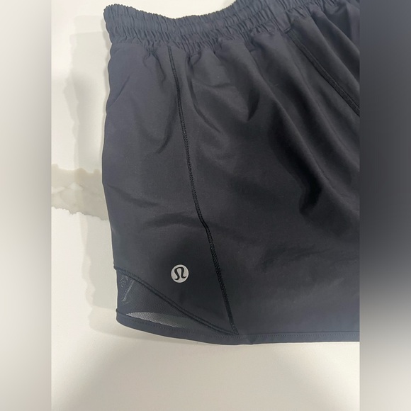 Lululemon Hotty Hot High Rise Short 4” - Picture 6 of 13